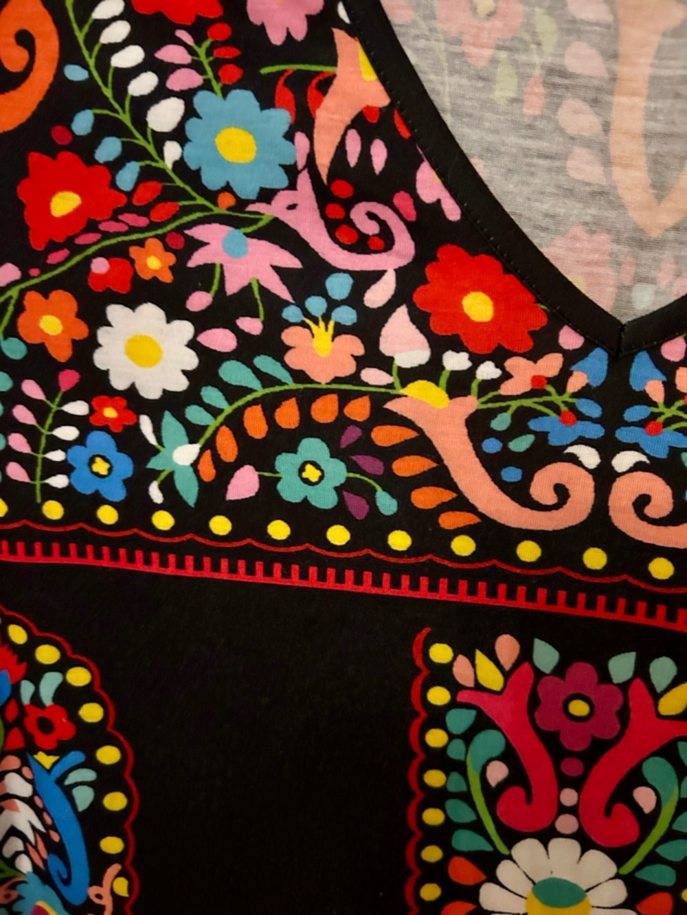 V-Neck Floral Folk Print Top in Black - Picture 3 of 5